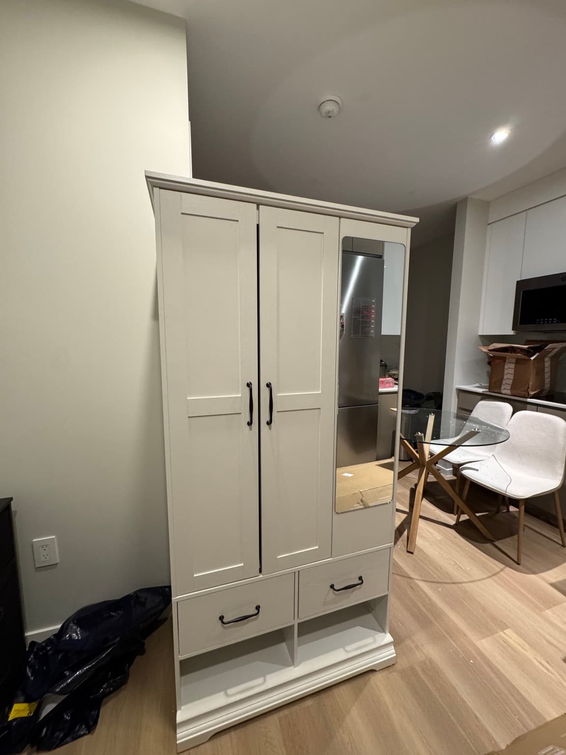 Wardrobe assembly & installation
